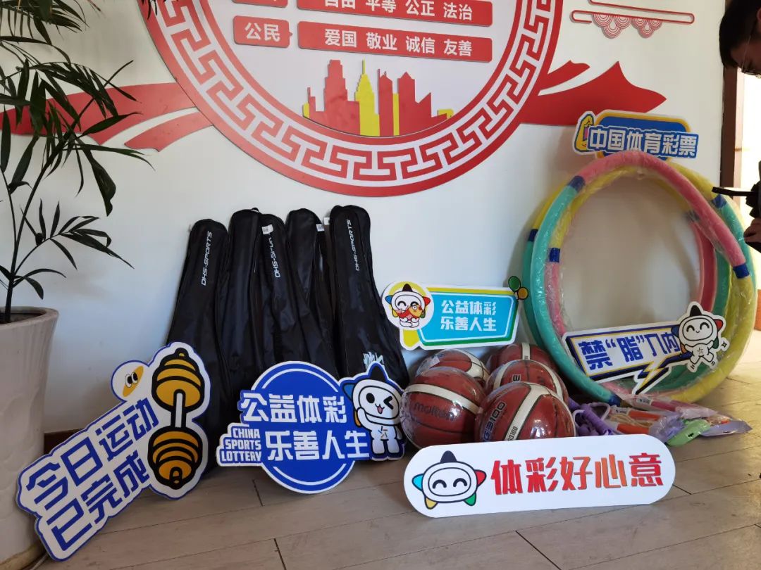 多克完成了