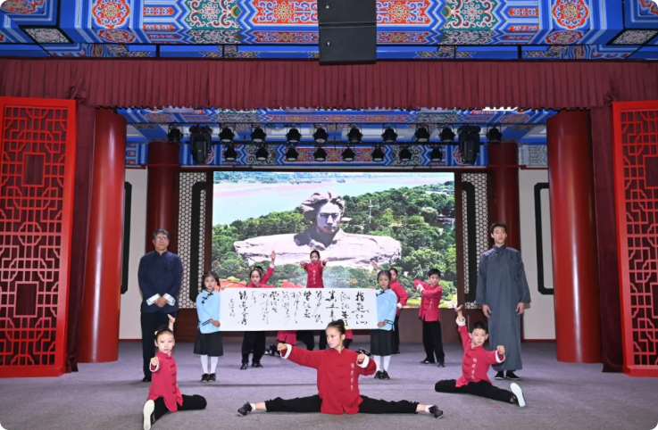 她逐渐克服