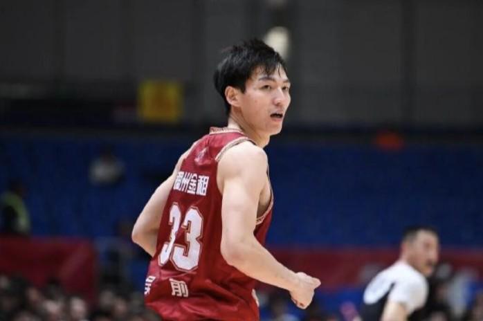 乐鱼体育app-1276个!吴前生涯三分命中数超越西热力江,升至CBA历史第四位