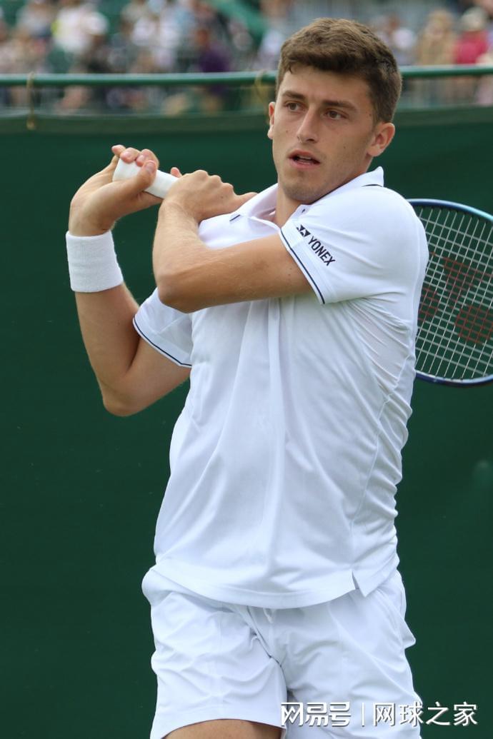 乐鱼体育-四人出战！中国男网终于硬气一回